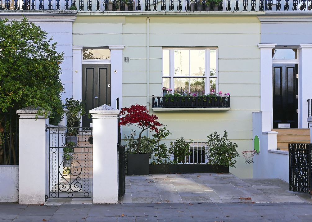 A Homeowner’s Guide to Damp Proofing in Surrey and London Go2 Property Services A Homeowner’s Guide to Damp Proofing in Surrey and London Go2 Property Services